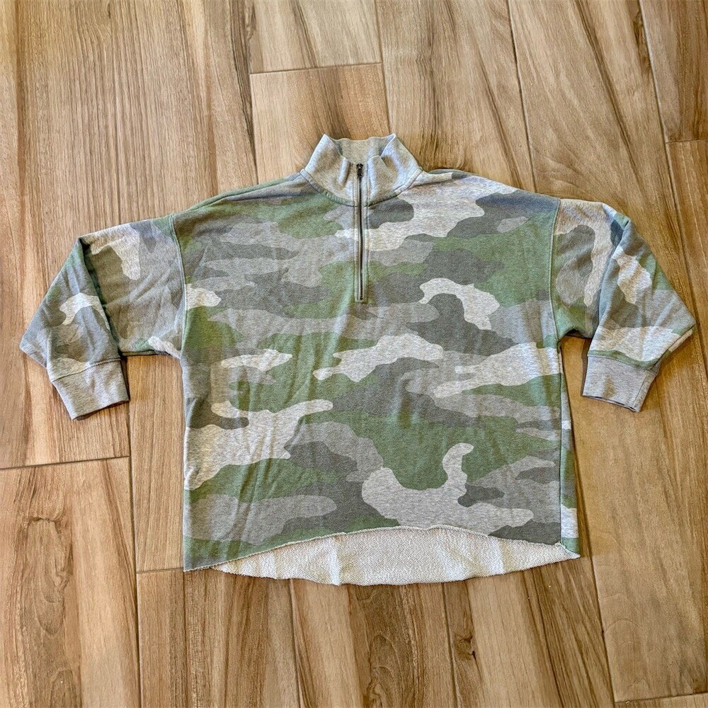 Aerie Pullover Sweatshirt Womens M Green Gray Camo 1/4 Zip Cropped
